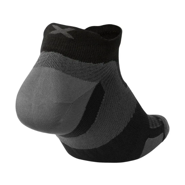 2XU UA7027E Vectr Ultralight No Show Socks