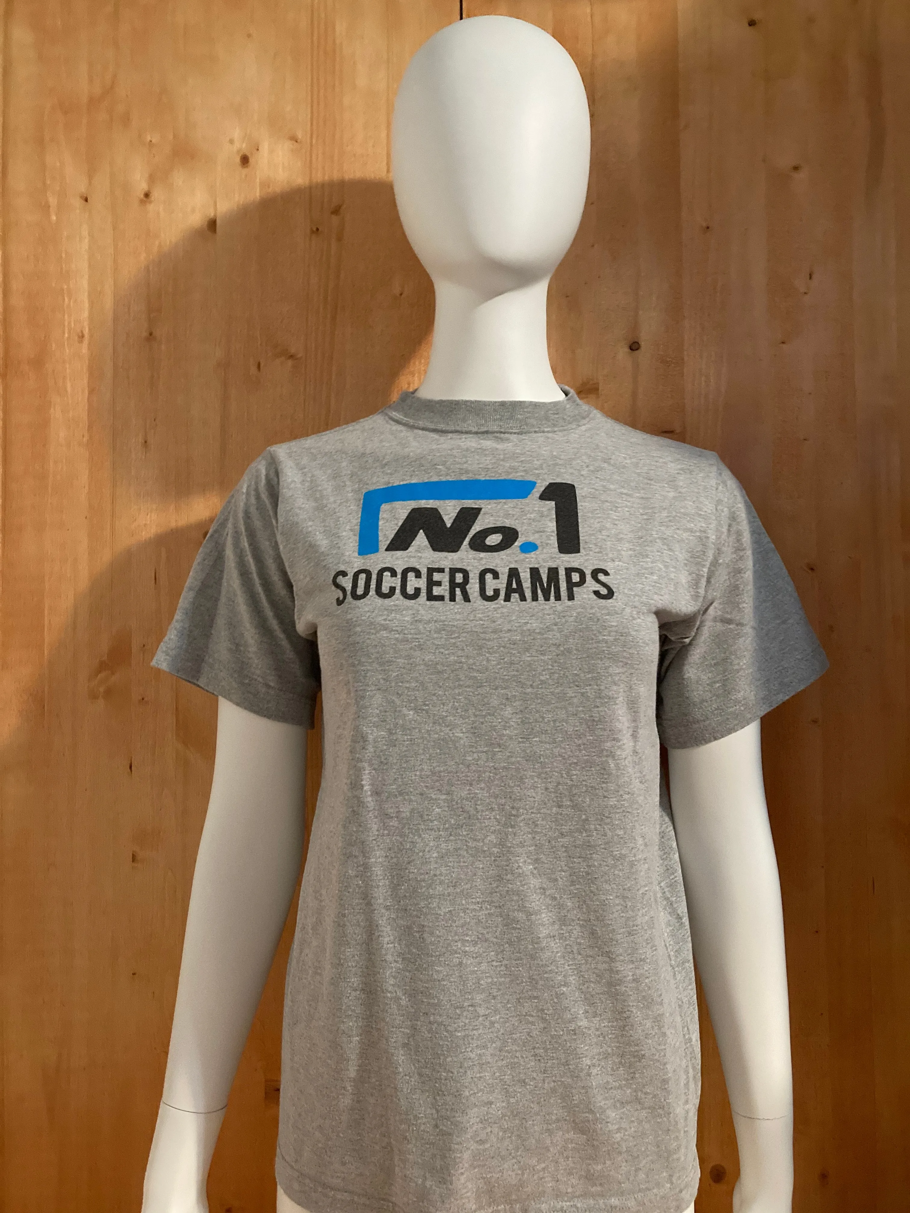 ADIDAS "NO 1 SOCCER CAMPS" Graphic Print Kids Youth Unisex T-Shirt Tee Shirt L Large Lrg Gray Shirt