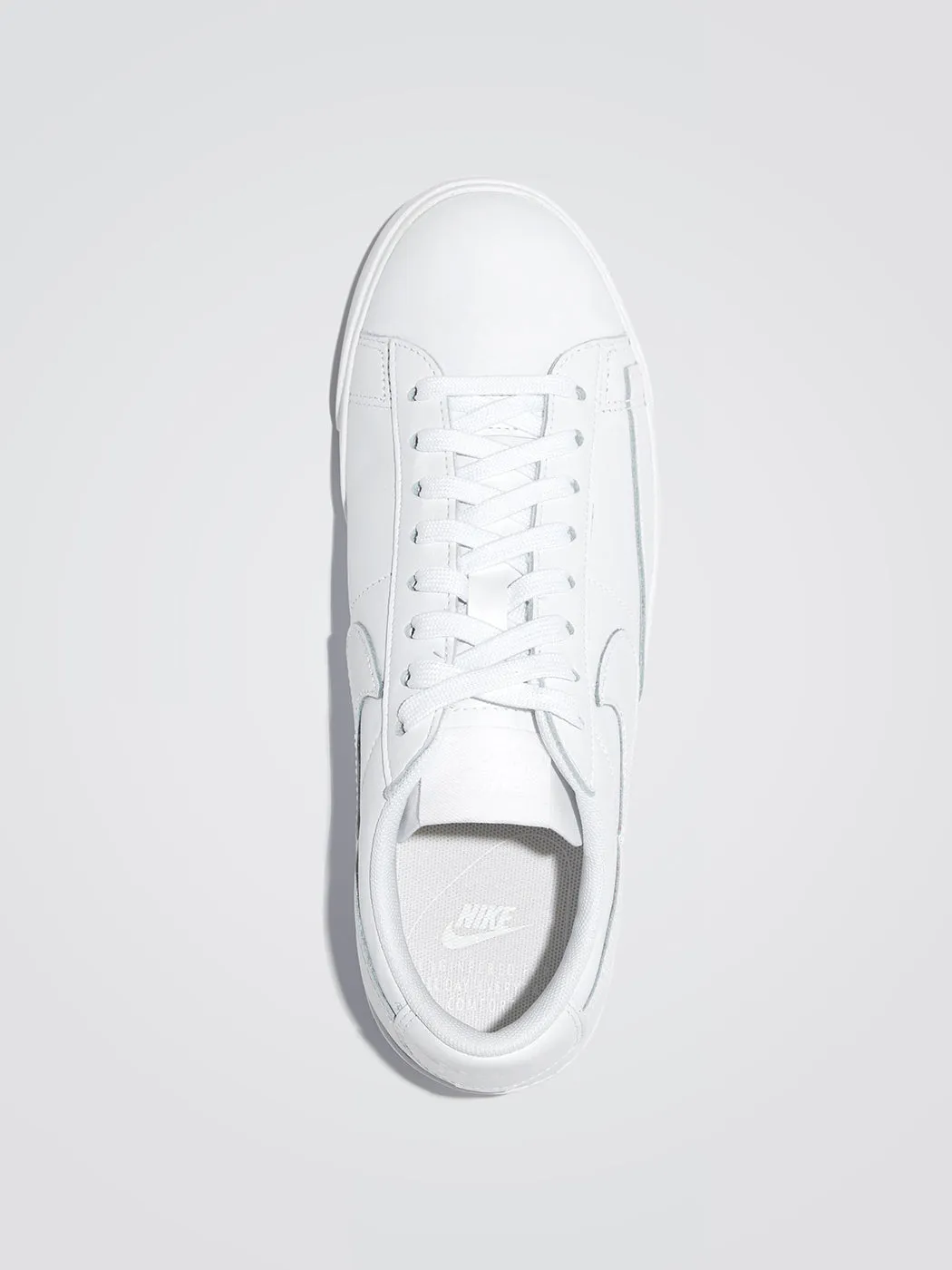 Blazer Low Le Sneaker - White/White-White