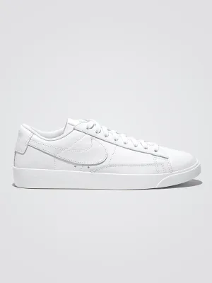 Blazer Low Le Sneaker - White/White-White