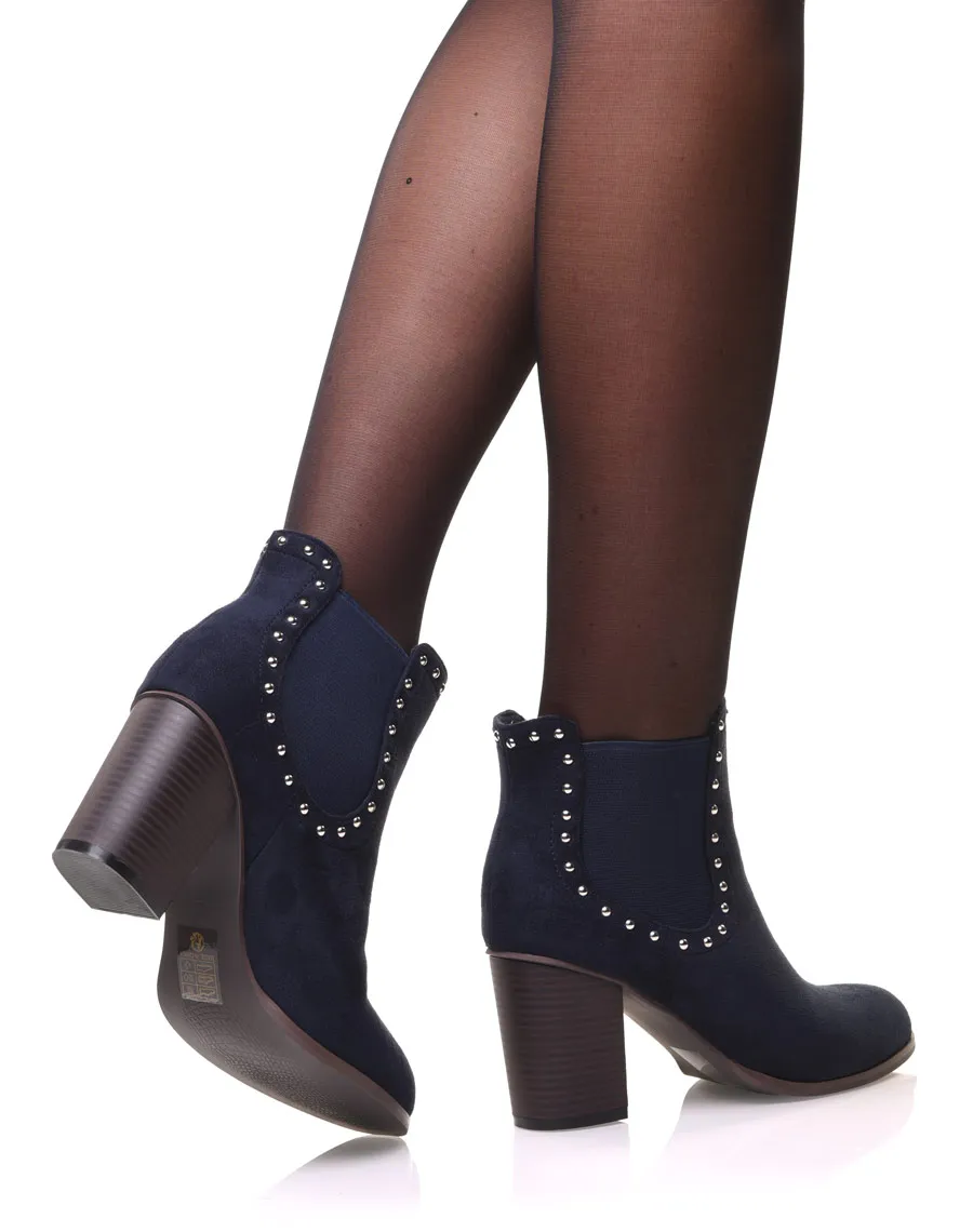 Chelsea boots bleus ornés de clous et à talons