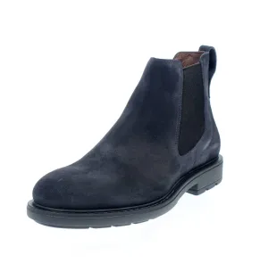 Chelsea Boots in Suede