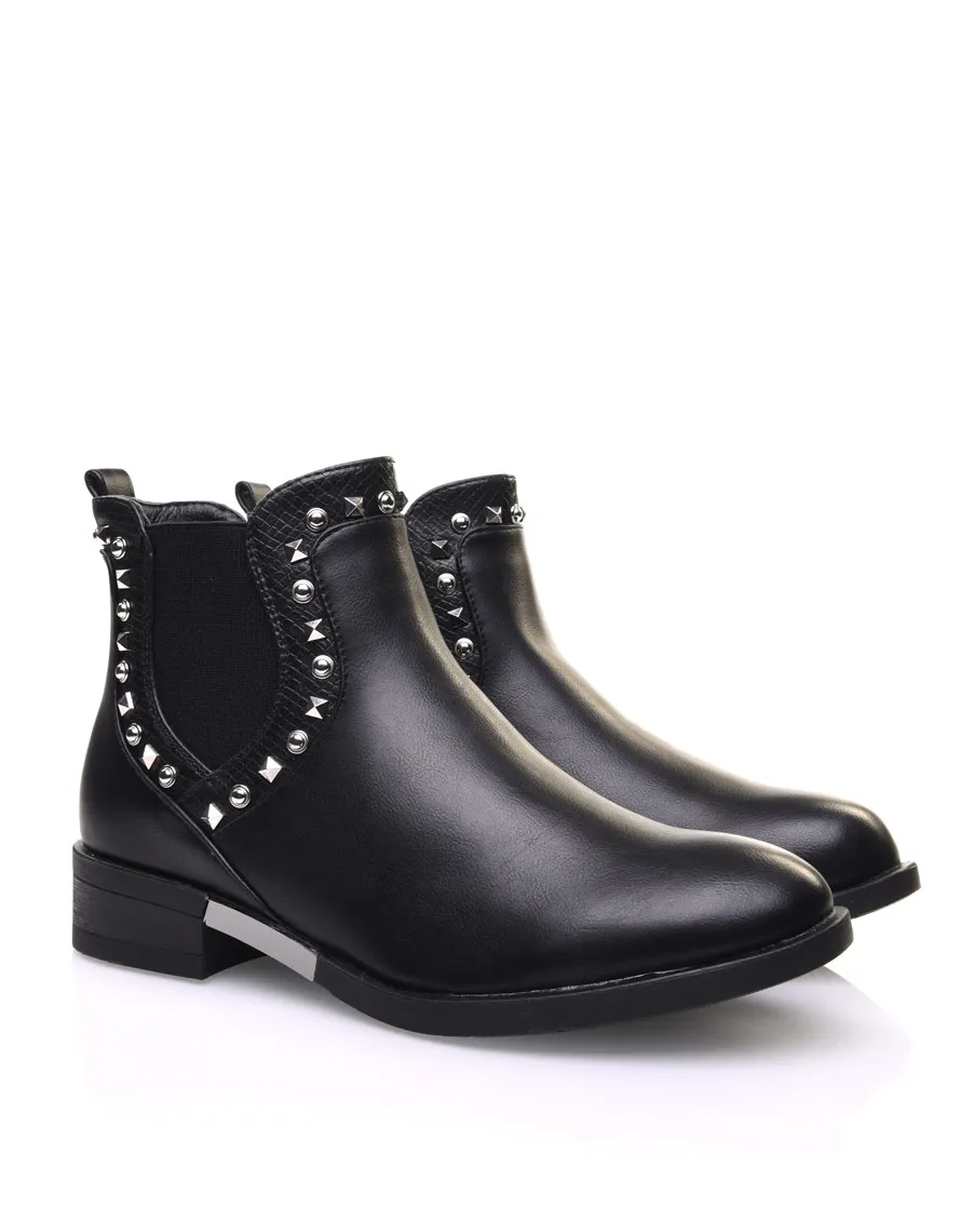 Chelsea boots noirs ornés de clous