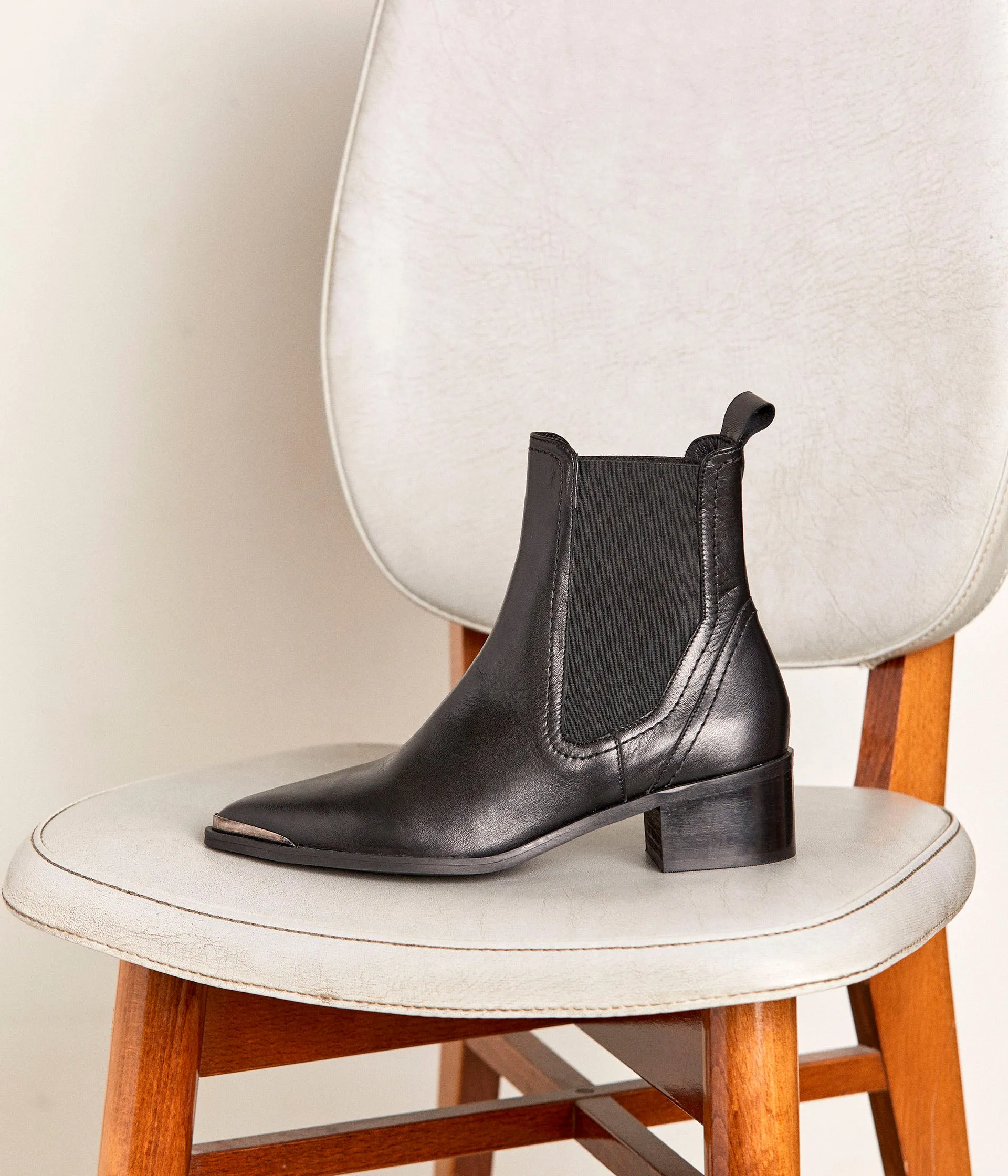 Chelsea boots Scotty