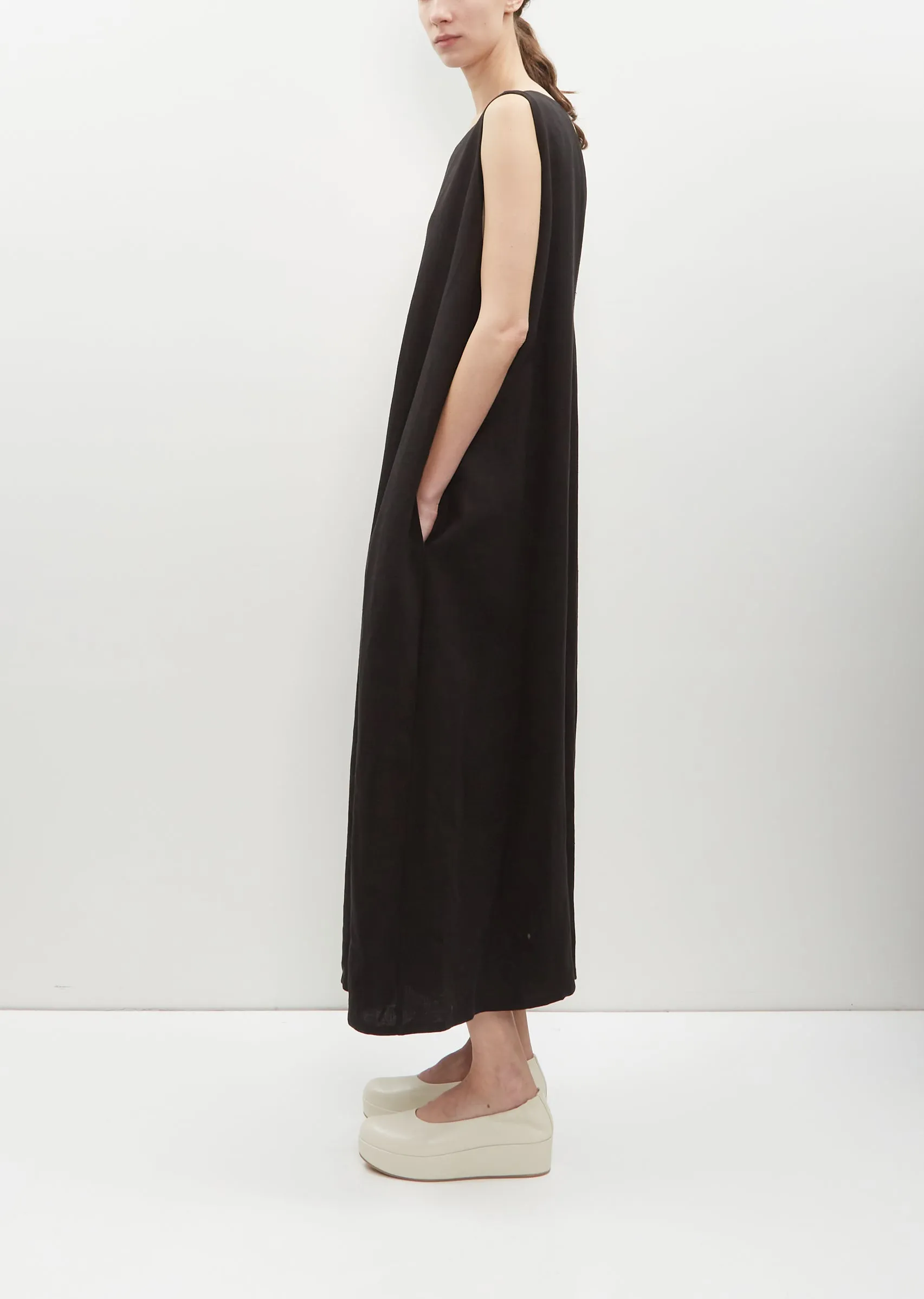 Crepe Linen Sleeveless Jumpsuit