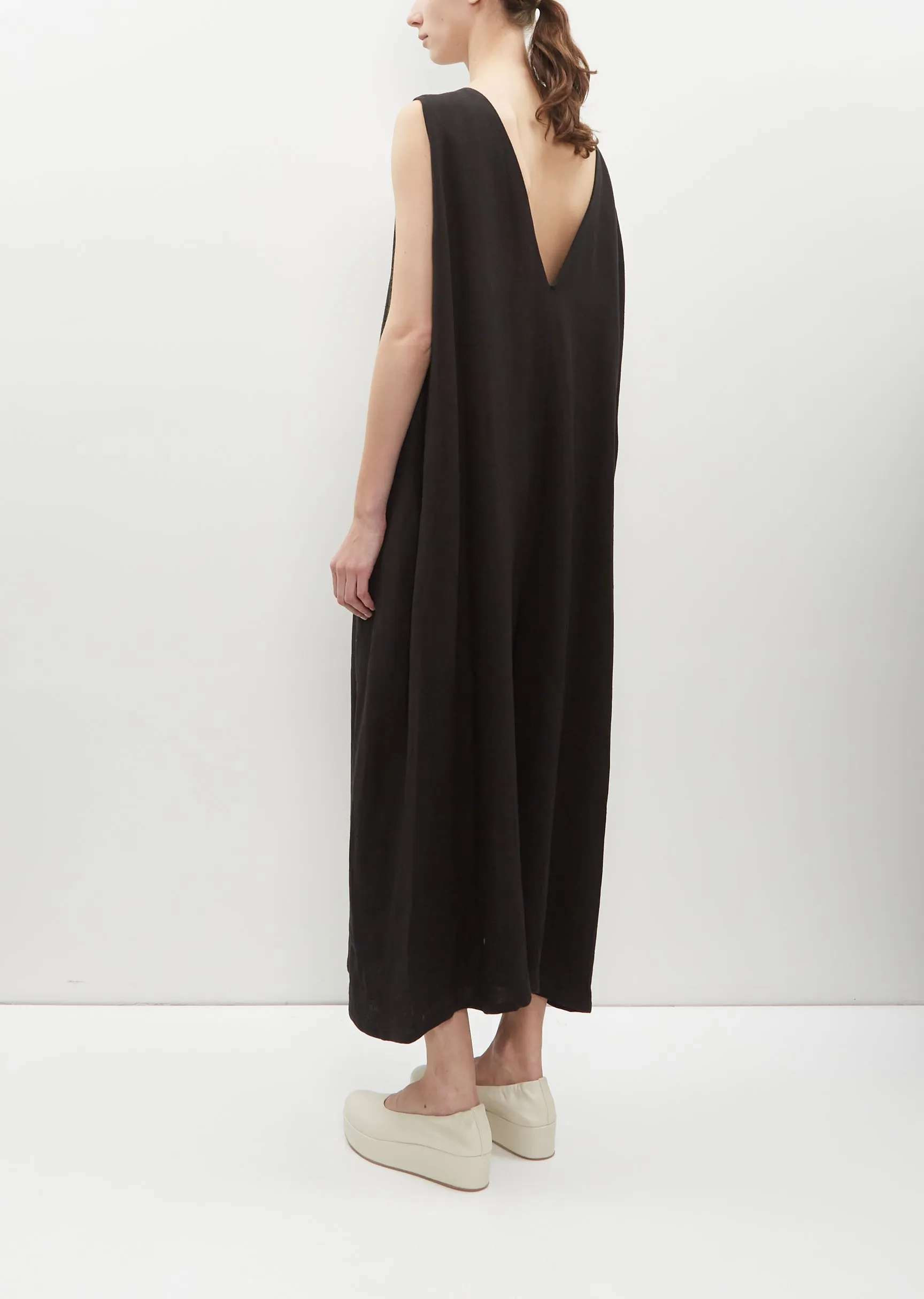 Crepe Linen Sleeveless Jumpsuit