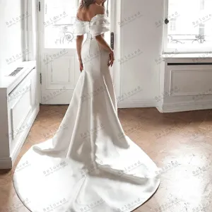 Elegant Satin Boat Neck Mermaid Wedding Dress