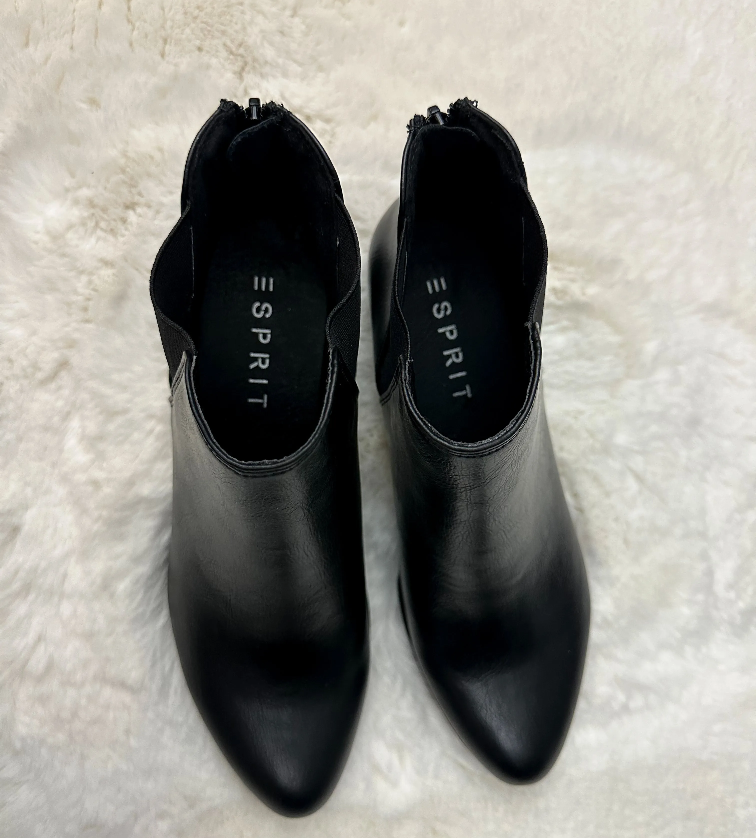 Esprit Tiffany Ankle Booties Black