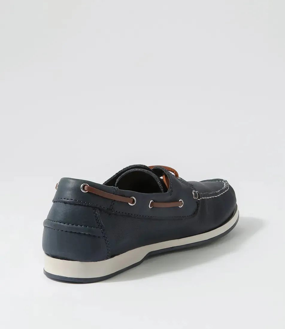 FOUND LEATHER BOAT SHOE