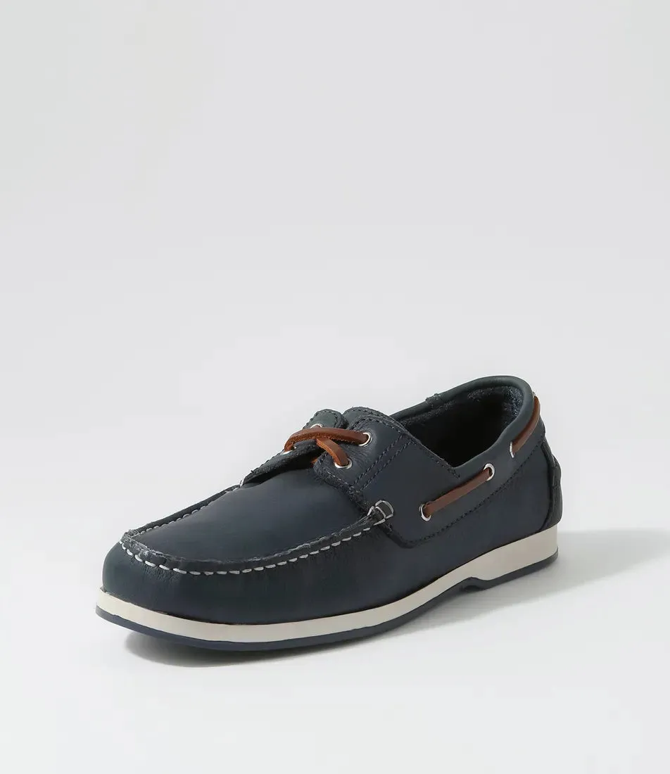 FOUND LEATHER BOAT SHOE