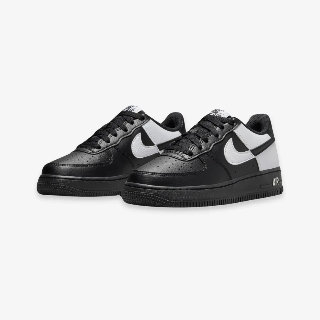 gradeschool nike air force 1 low (black/white)