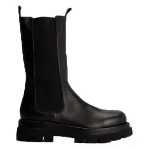 High chelsea boots black