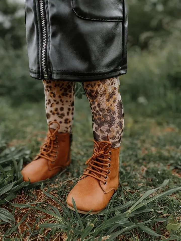 Luxe Nubuck Nutmeg Fauna Vintage Nyx Boots!   Extra pair of laces!