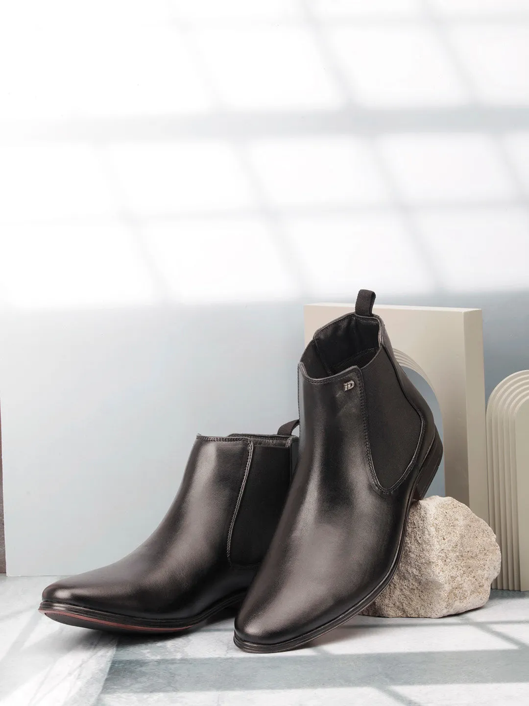 Men Black Boot (ID2131)