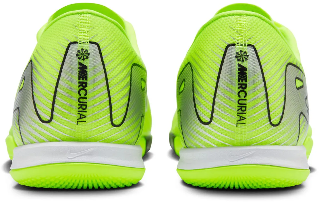 Mercurial Vapor 16 Academy IC Low-Top Soccer Shoes