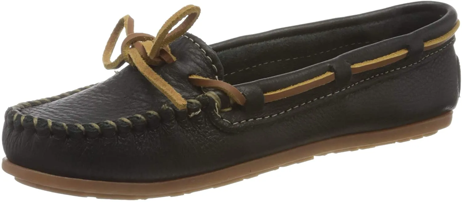 Minnetonka Women's Boat Moccasin