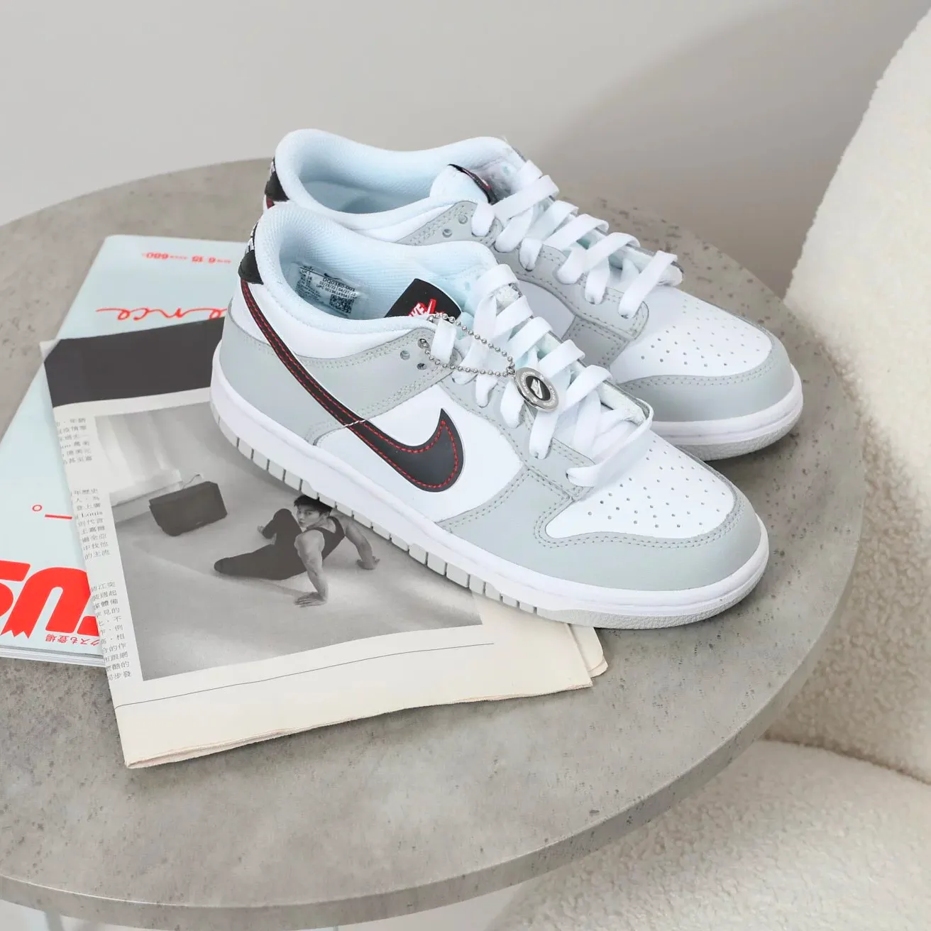 Nike Dunk Low Jackpot GS (Women's) [DQ0380-001]