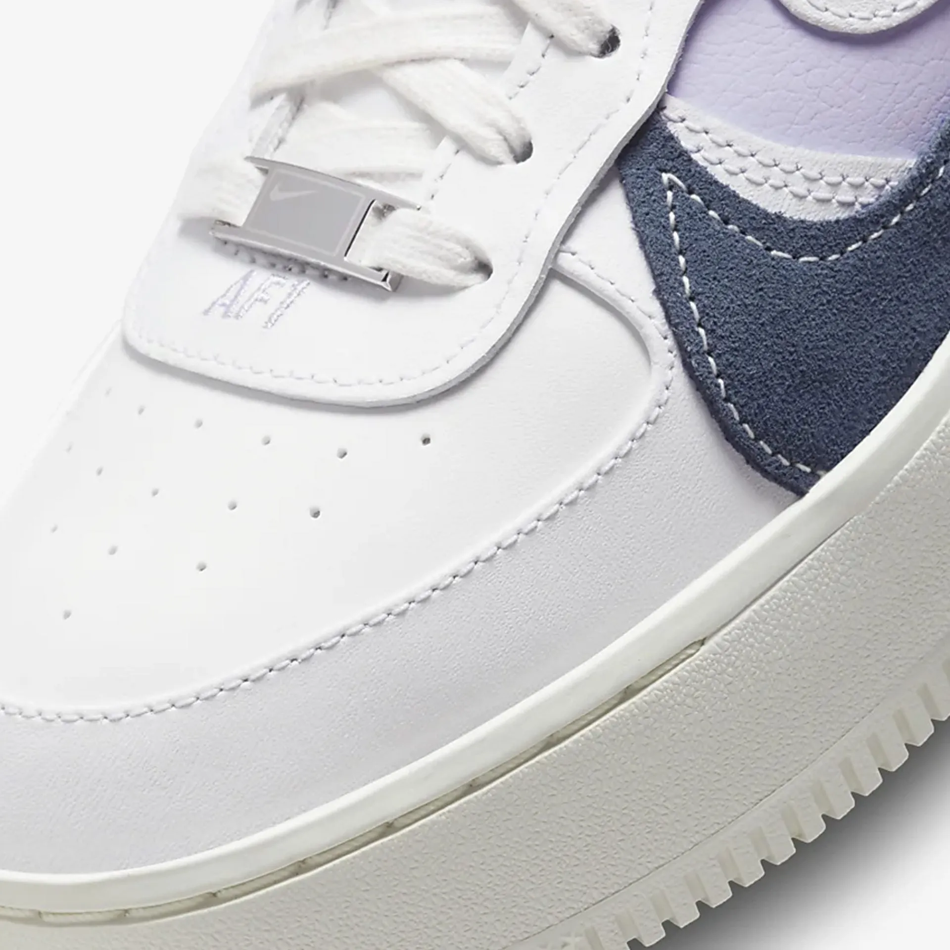 Nike | WMN'S NIKE AIR FORCE 1 PLT.AF.ORM LV8  { MIDNIGHT NAVY-OXYGEN PURPLE