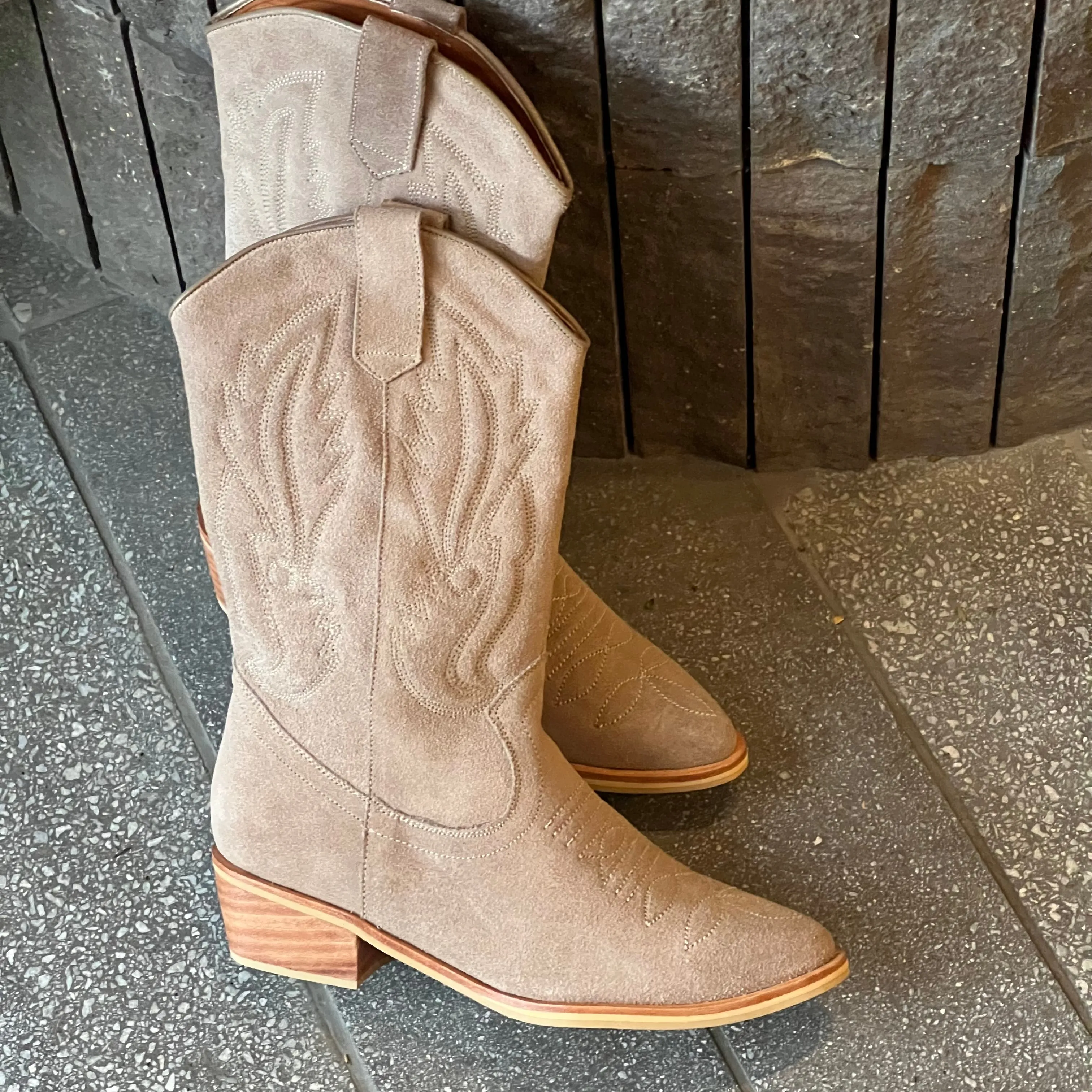 Salty Siren    Western Boots