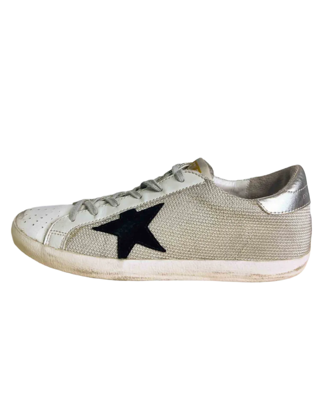 Size 40 | Golden Goose Superstar Low Top Sneakers