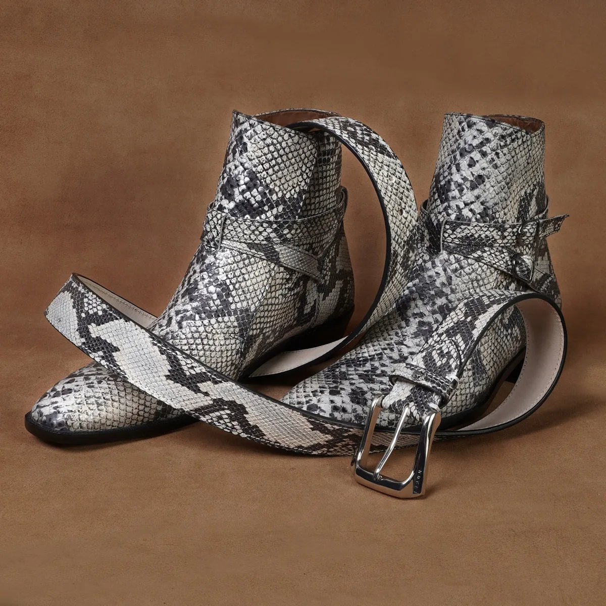 Snake Print Combo of Black-White Jodhpuri Boot & Belt